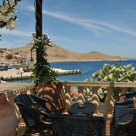 Ferienwohnung Anna'S House Chalki Town Exterior foto