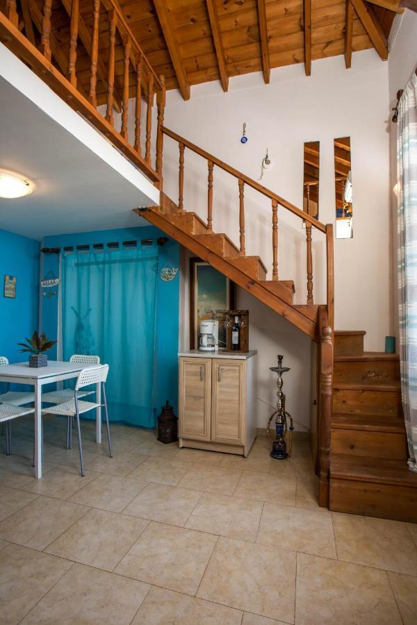 Ferienwohnung Anna'S House Chalki Town Exterior foto